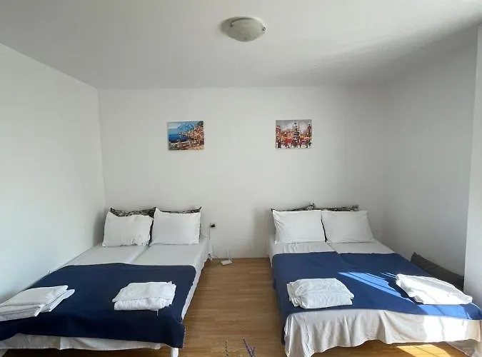 Apartment Flora Sp Rawda